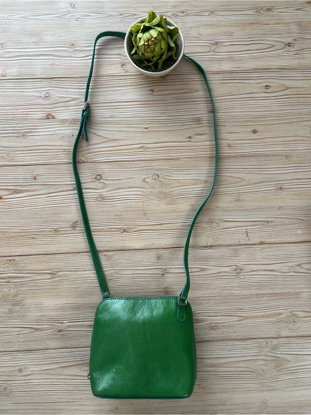 Hobo International Green Leather Crossbody Bag
